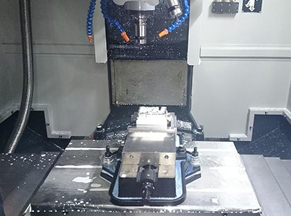 CNC-Bearbeitung CNC-Bearbeitung