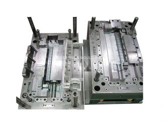 Plastic injection molds