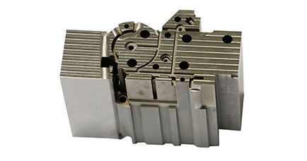 Ersatzformkomponenten und -einsätze Ersatzformkomponenten und -einsätze