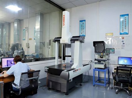 Qualitätskontrollausrüstung